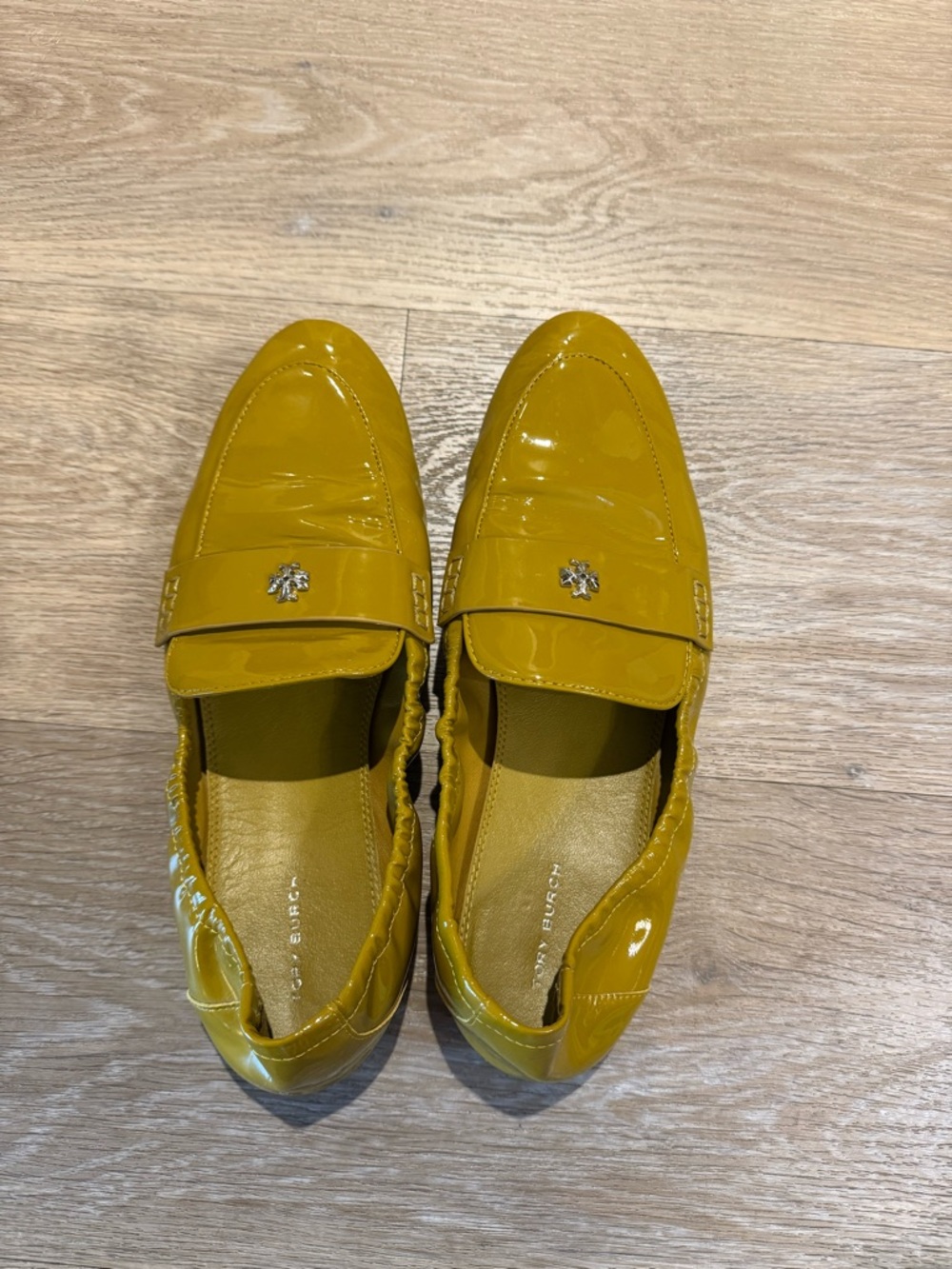 Tory Burch Patent Leather Yellow Loafers - Women's Casual Slip-On Size 10
